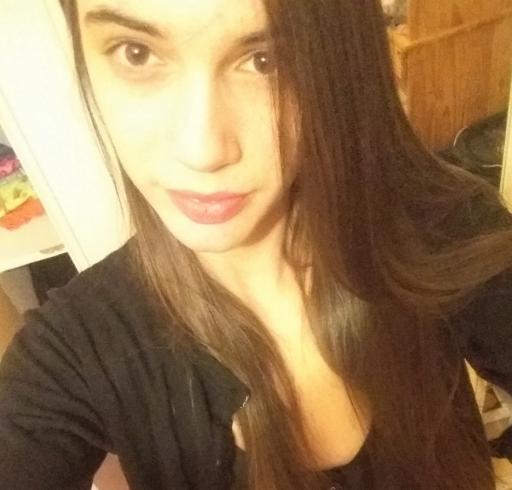 chloe53